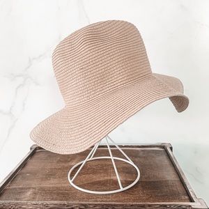 Madewell minimal tan straw floppy Beach hat